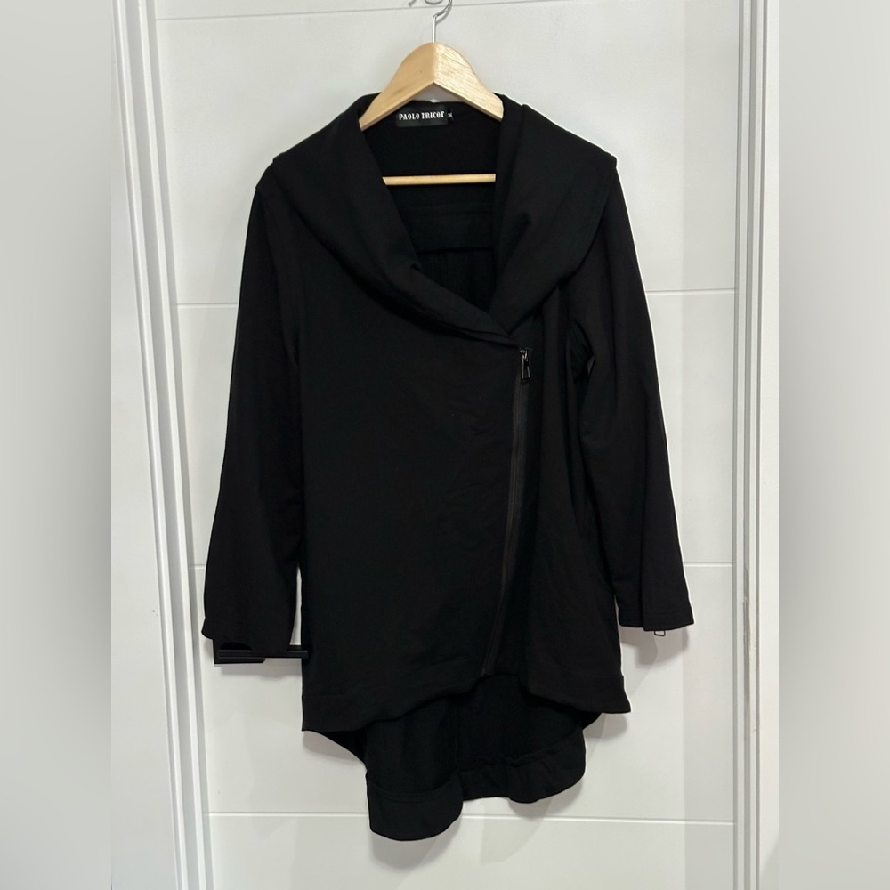 Paulo Tricot: Women’s Asymmetrical Zip-Up Cardigan- Size Medium